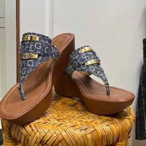 Guess wedge sandals